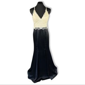 Fit & Flare Lace/Satin Formal Gown